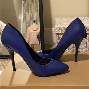 Steve Madden Cobalt Blue Gallery Pumps S: 6M